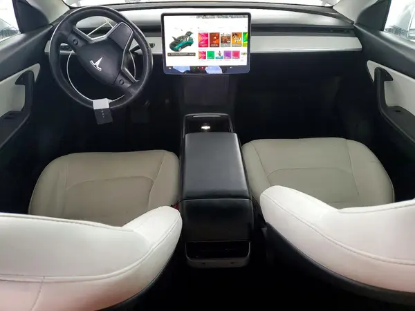 5YJYGDED2MF192725 2021 TESLA MODEL Y - Image 8