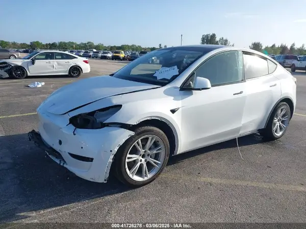 5YJYGDED3MF103650 2021 TESLA MODEL Y - Image 2