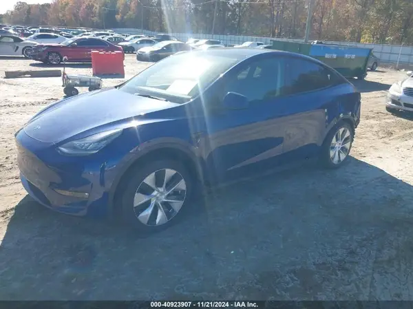 5YJYGDED3MF106337 2021 TESLA MODEL Y - Image 2