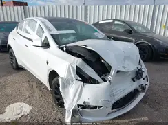 5YJYGDED3MF124692 2021 TESLA MODEL Y