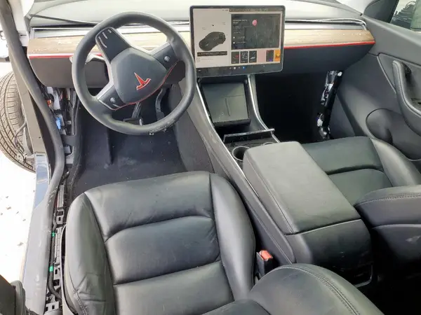 5YJYGDED4MF104810 2021 TESLA MODEL Y - Image 8