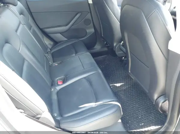 5YJYGDED4MF109389 2021 TESLA MODEL Y - Image 8