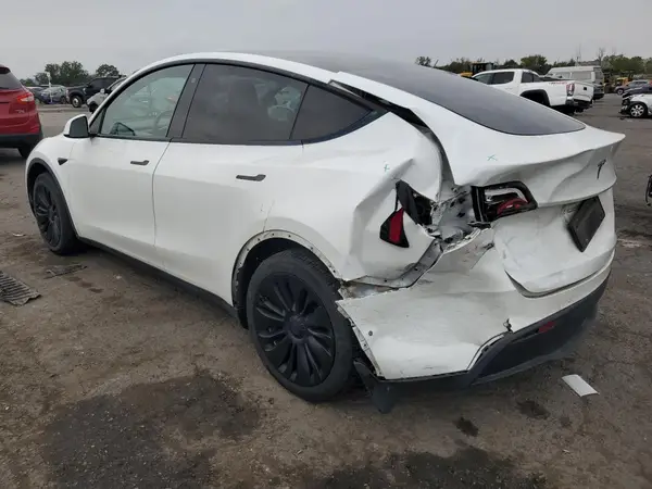 5YJYGDED4MF109618 2021 TESLA MODEL Y - Image 2