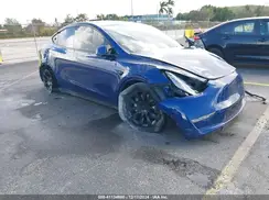 5YJYGDED4MF112857 2021 TESLA MODEL Y
