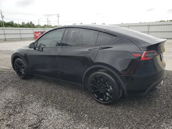 5YJYGDED4MF120540 2021 TESLA MODEL Y - Image 2