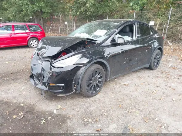 5YJYGDED4MF126113 2021 TESLA MODEL Y - Image 2