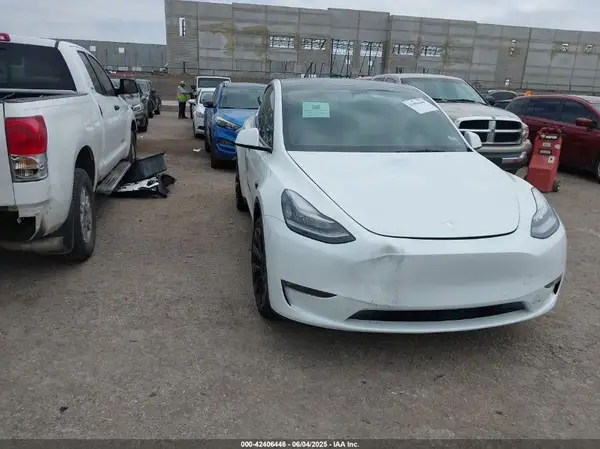 5YJYGDED4MF181662 2021 TESLA MODEL Y - Image 1