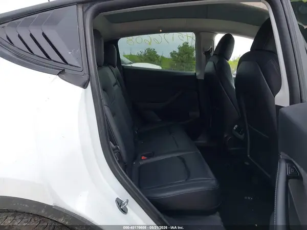 5YJYGDED5MF103665 2021 TESLA MODEL Y - Image 8