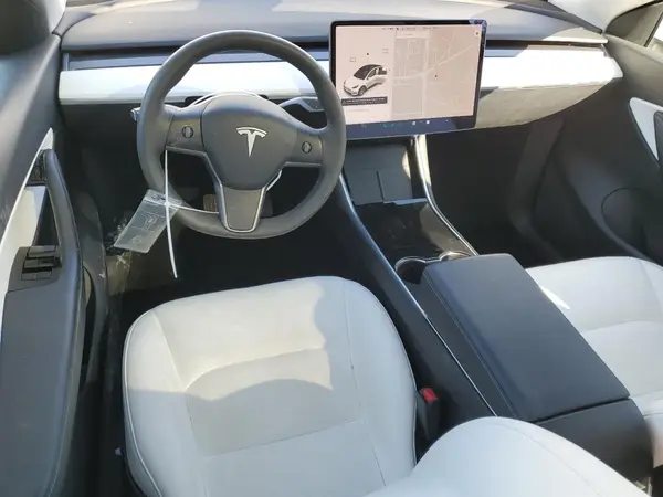5YJYGDED5MF104976 2021 TESLA MODEL Y - Image 8
