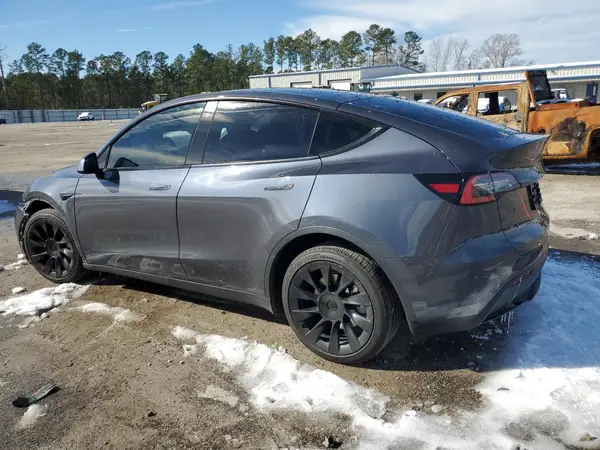 5YJYGDED5MF112740 2021 TESLA MODEL Y - Image 2