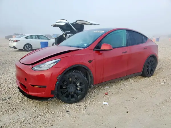 5YJYGDED5MF118330 2021 TESLA MODEL Y - Image 1