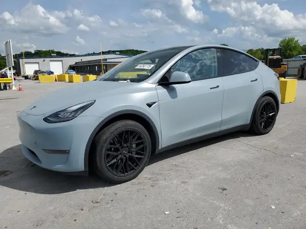 5YJYGDED6MF105621 2021 TESLA MODEL Y - Image 1