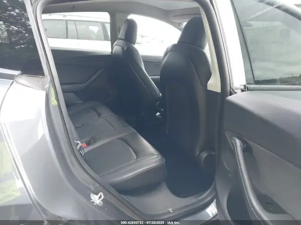 5YJYGDED6MF105750 2021 TESLA MODEL Y - Image 8