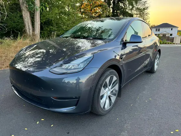 5YJYGDED6MF106087 2021 TESLA MODEL Y - Image 2