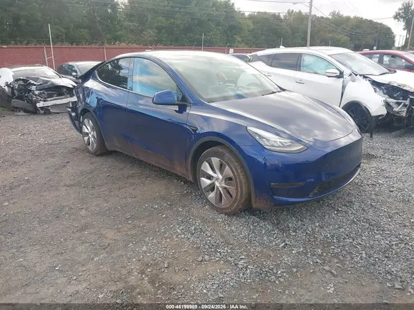 5YJYGDED6MF106428 2021 TESLA MODEL Y - Image 1