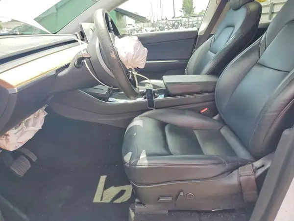 2021 TESLA MODEL Y auction photo 7