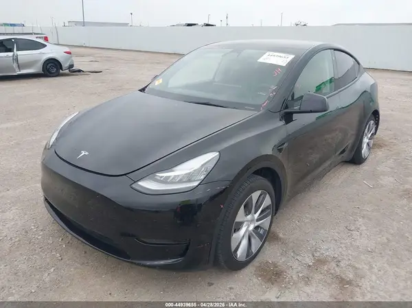5YJYGDED6MF163096 2021 TESLA MODEL Y - Image 2