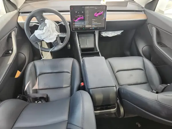 5YJYGDED7MF107622 2021 TESLA MODEL Y - Image 8