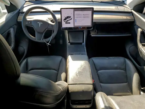 5YJYGDED7MF109483 2021 TESLA MODEL Y - Image 8