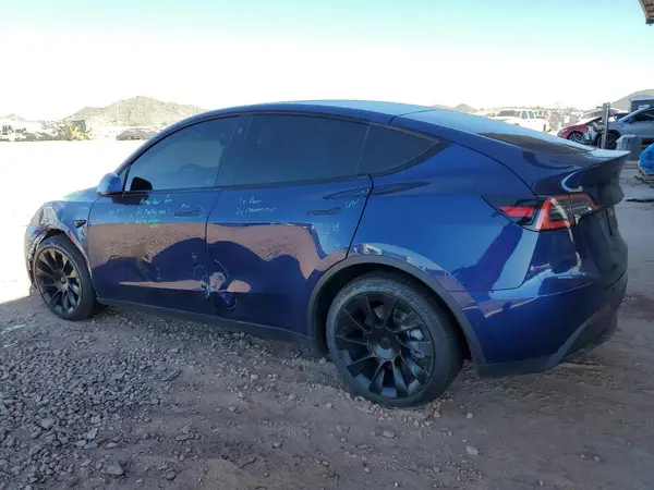 5YJYGDED7MF112805 2021 TESLA MODEL Y - Image 2