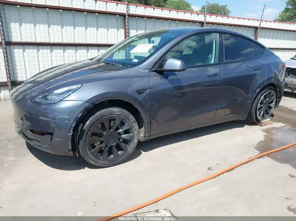 5YJYGDED7MF114120 2021 TESLA MODEL Y - Image 2
