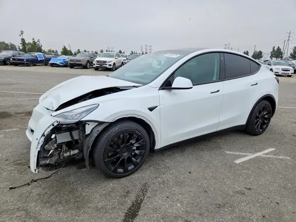 5YJYGDED7MF125909 2021 TESLA MODEL Y - Image 1