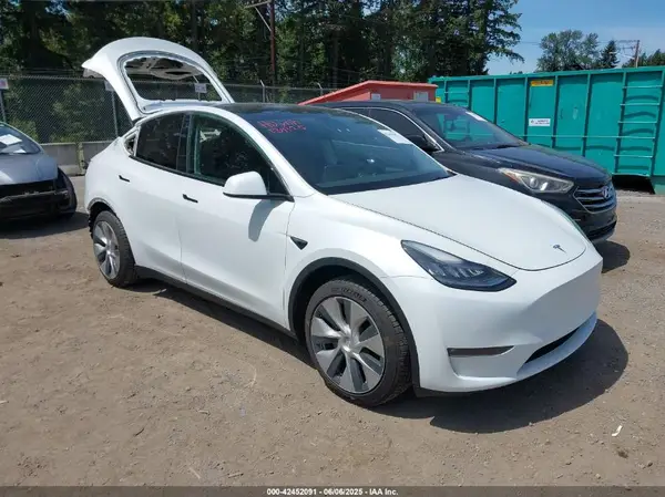 5YJYGDED7MF134125 2021 TESLA MODEL Y - Image 1