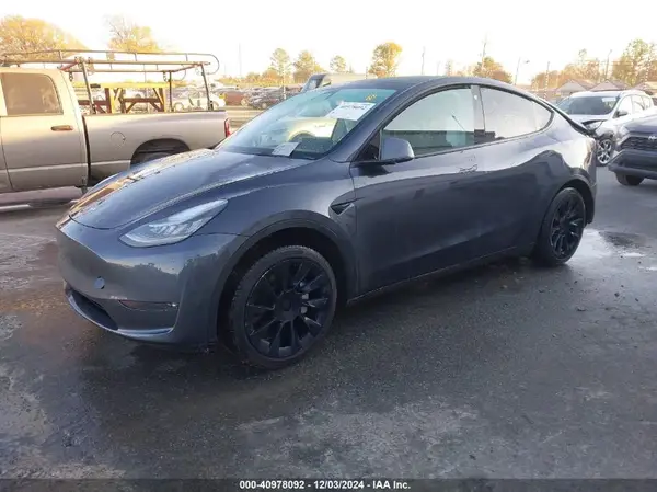5YJYGDED7MF163138 2021 TESLA MODEL Y - Image 2
