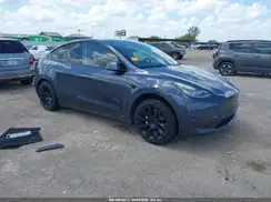 5YJYGDED8MF105331 2021 TESLA MODEL Y