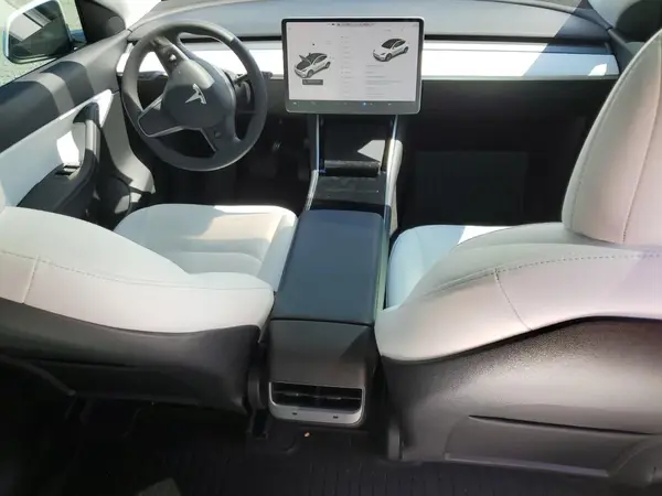5YJYGDED8MF113011 2021 TESLA MODEL Y - Image 8