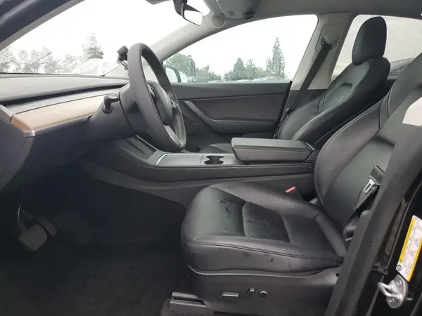 2021 TESLA MODEL Y auction photo 7