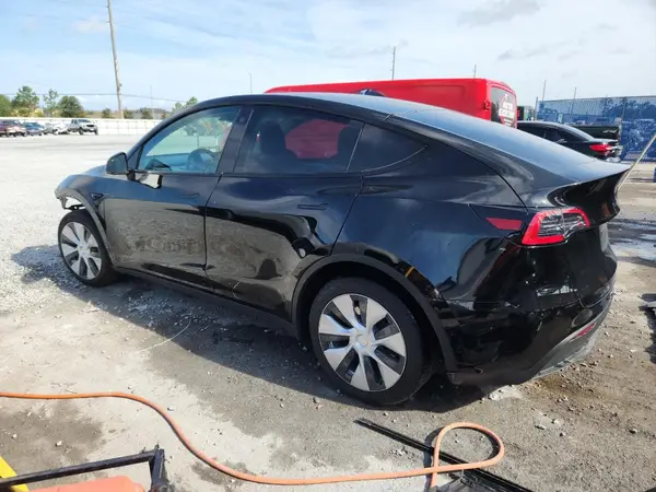 5YJYGDED9MF103152 2021 TESLA MODEL Y - Image 2