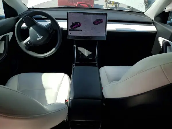 5YJYGDED9MF103409 2021 TESLA MODEL Y - Image 8