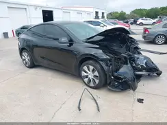 5YJYGDED9MF110943 2021 TESLA MODEL Y