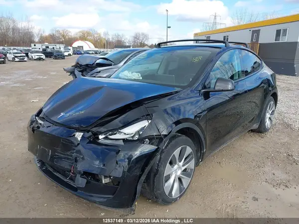 5YJYGDED9MF121327 2021 TESLA MODEL Y - Image 2