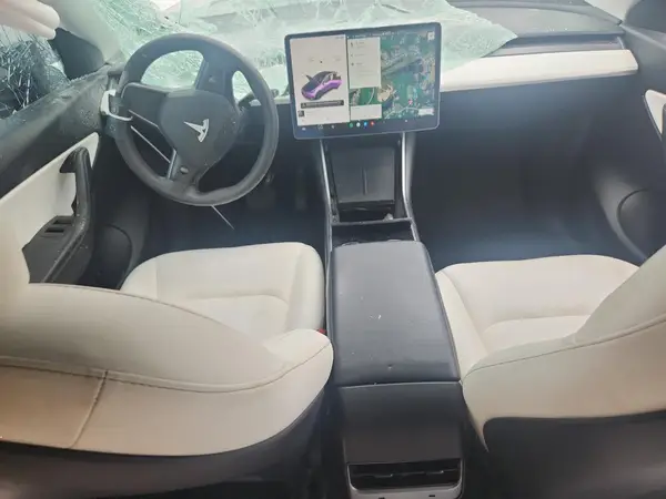5YJYGDEDXMF105234 2021 TESLA MODEL Y - Image 8
