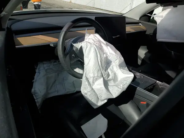 5YJYGDEDXMF112989 2021 TESLA MODEL Y - Image 8