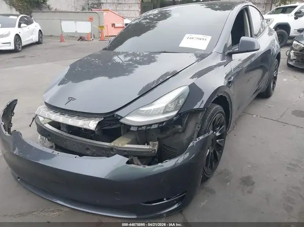 5YJYGDEDXMF124348 2021 TESLA MODEL Y - Image 2