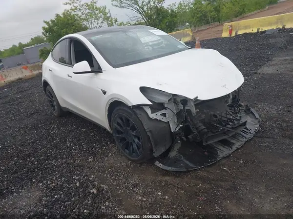 5YJYGDEE0LF012701 2020 TESLA MODEL Y - Image 1