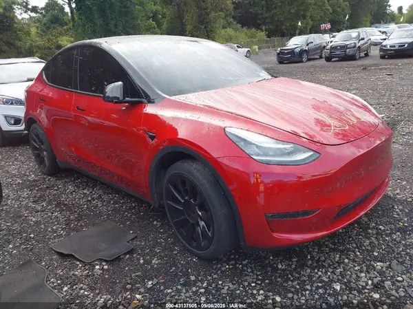 5YJYGDEE0LF012780 2020 TESLA MODEL Y - Image 1