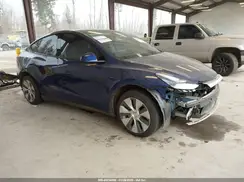 5YJYGDEE0LF013735 2020 TESLA MODEL Y