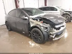 5YJYGDEE0LF014304 2020 TESLA MODEL Y