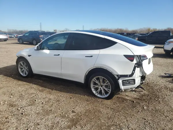5YJYGDEE0LF028476 2020 TESLA MODEL Y - Image 2