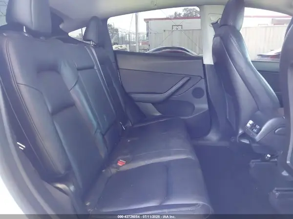 5YJYGDEE0LF029773 2020 TESLA MODEL Y - Image 8