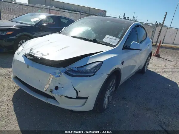 5YJYGDEE0LF039753 2020 TESLA MODEL Y - Image 2