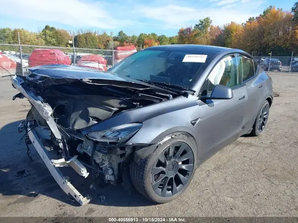 5YJYGDEE0LF041762 2020 TESLA MODEL Y - Image 2