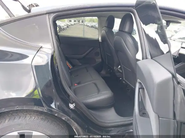 5YJYGDEE0LF044404 2020 TESLA MODEL Y - Image 8