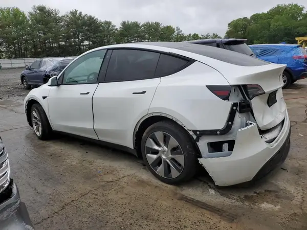 5YJYGDEE0LF047772 2020 TESLA MODEL Y - Image 2