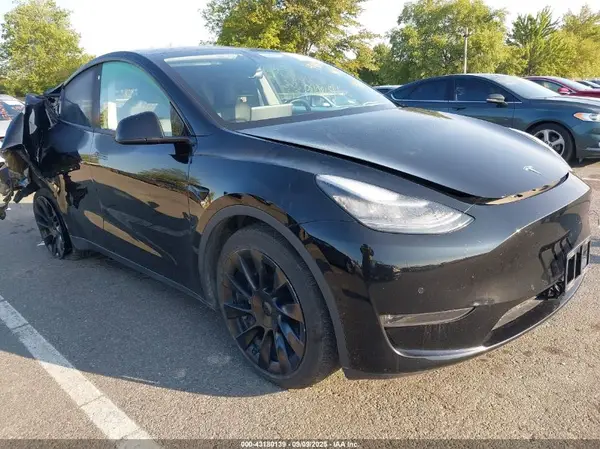5YJYGDEE0LF048369 2020 TESLA MODEL Y - Image 1