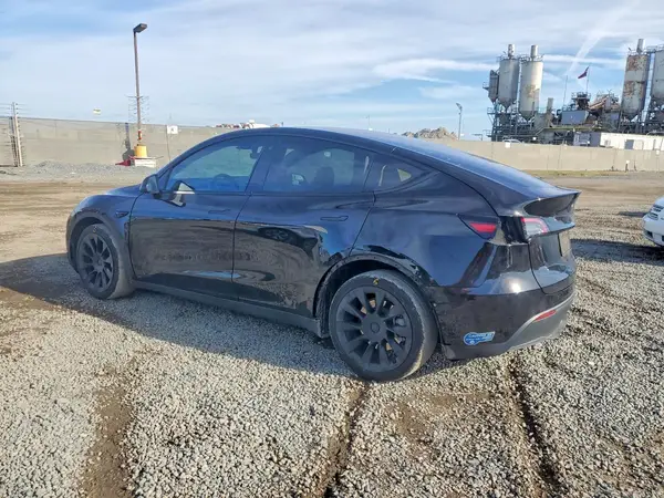5YJYGDEE0LF052373 2020 TESLA MODEL Y - Image 2